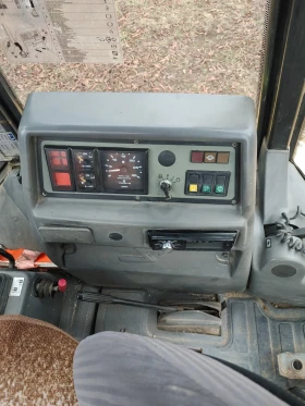 Багер Komatsu, снимка 8 — Bazar.bg Багер Komatsu, снимка 8