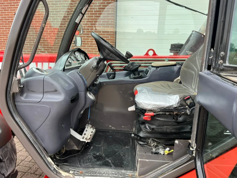 Телескопични товарачи Manitou MLT 742, снимка 13 - Индустриална техника - 51987649