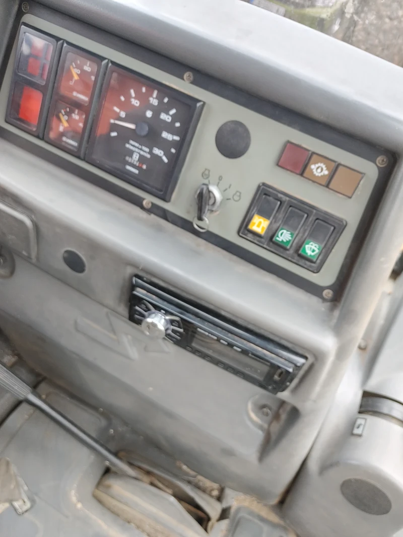 Багер Komatsu, снимка 6 - Индустриална техника - 52891909