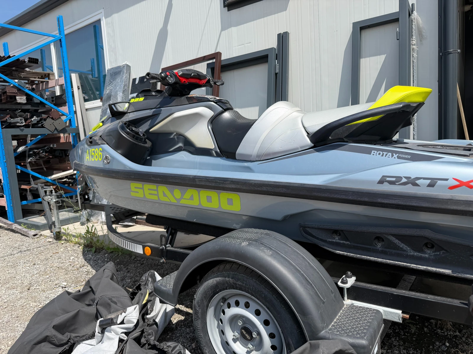 Джет Bombardier Sea Doo RTX 325, снимка 5 - Воден транспорт - 55105588