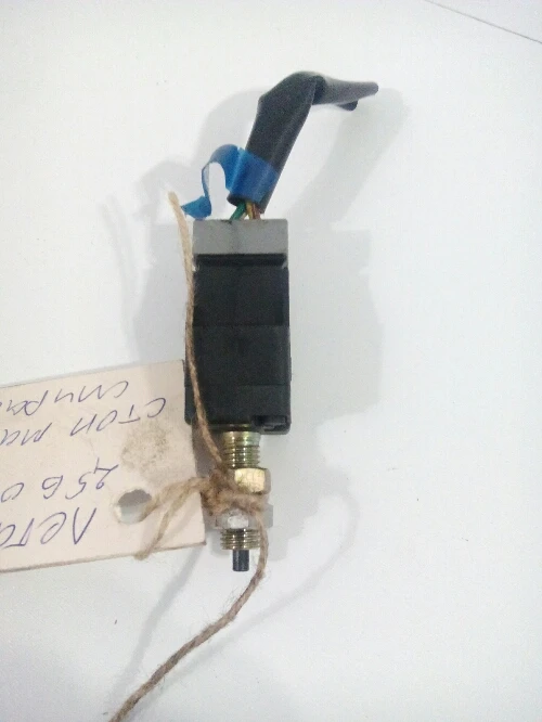 Стоп машинка спирачка Субару Легаси