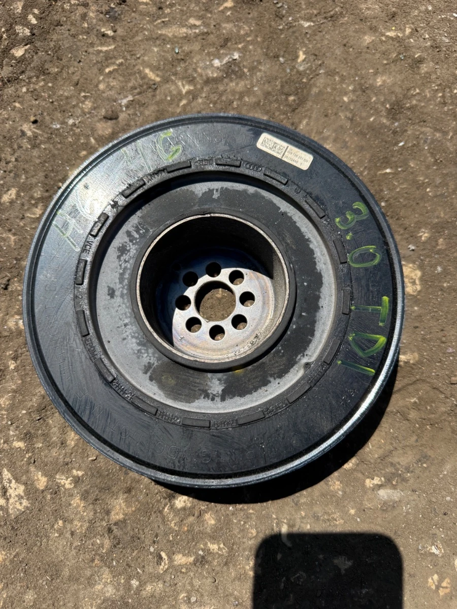 Демпферна шайба на колянов вал за Audi A6 A7 A8 Q5 059105251EH-307