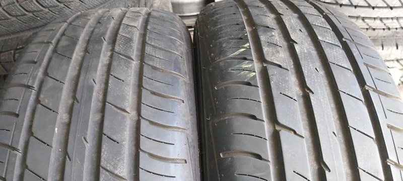 Гуми Летни 215/60R16, снимка 1 - Гуми и джанти - 32903015