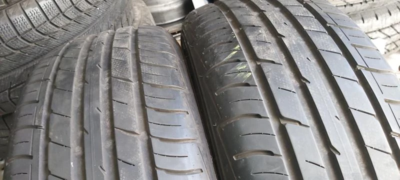 Гуми Летни 215/60R16, снимка 2 - Гуми и джанти - 32903015