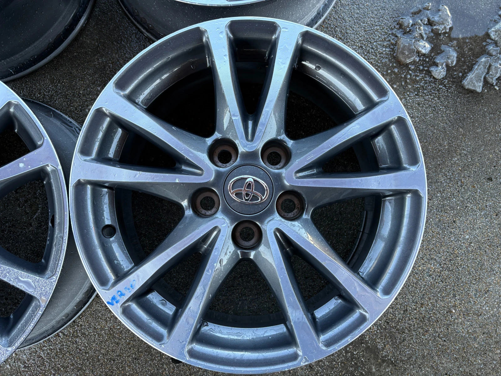 ������ �� Toyota Verso | Mobile.bg � ����������� 3