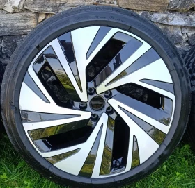 ���� � ������ 235/45R21 �� VW ID.4 | Mobile.bg � ����� ������ 4