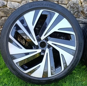 ���� � ������ 235/45R21 �� VW ID.4 | Mobile.bg � ����� ������ 2