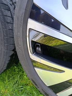 ���� � ������ 235/45R21 �� VW ID.4 | Mobile.bg � ����� ������ 7
