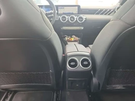 Mercedes-Benz CLA * AMG CLA35 4MATIC * CARFAX * ОПЦИЯ ЗА ФИНАНСИРАНЕ, снимка 10