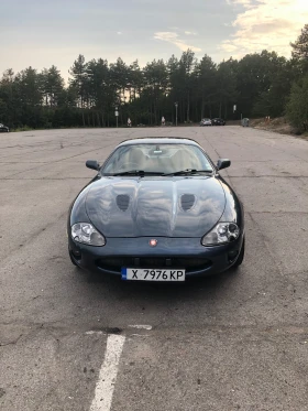 Jaguar Xkr Купе, снимка 1