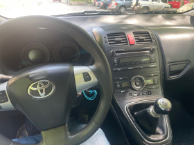 Toyota Auris 1.4 D, снимка 6
