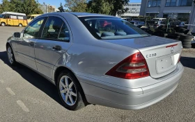 Mercedes-Benz C 220 Като нов, снимка 10