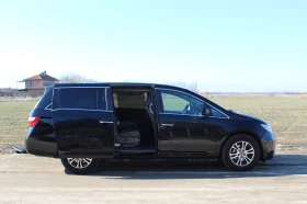 Honda Odyssey Touring, снимка 2