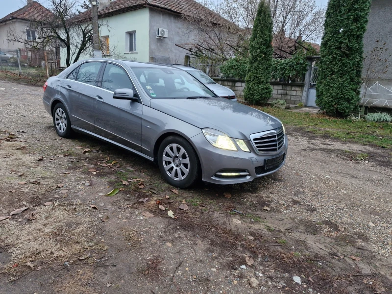 Mercedes-Benz E 350 CGI, снимка 1 - Автомобили и джипове - 48664575