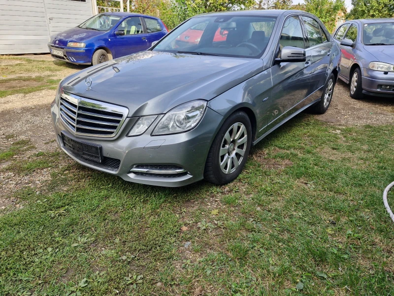 Mercedes-Benz E 350 CGI, снимка 1 - Автомобили и джипове - 47606241