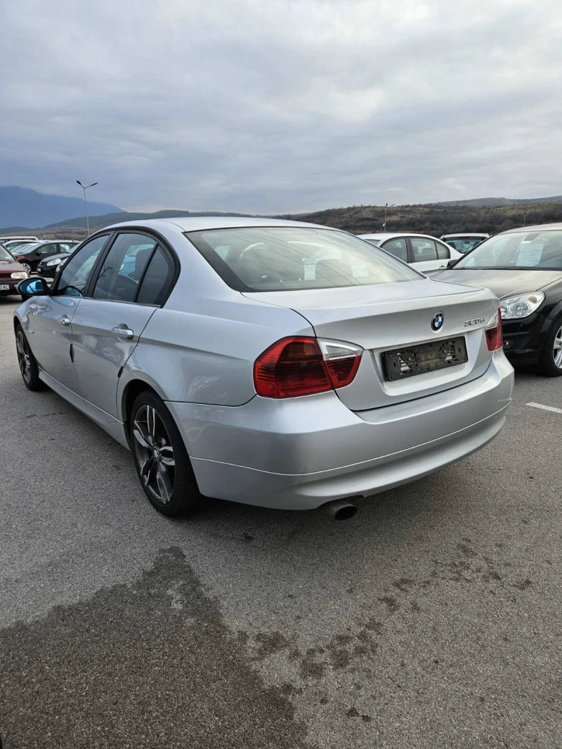 BMW 320, снимка 2 - Автомобили и джипове - 48286183