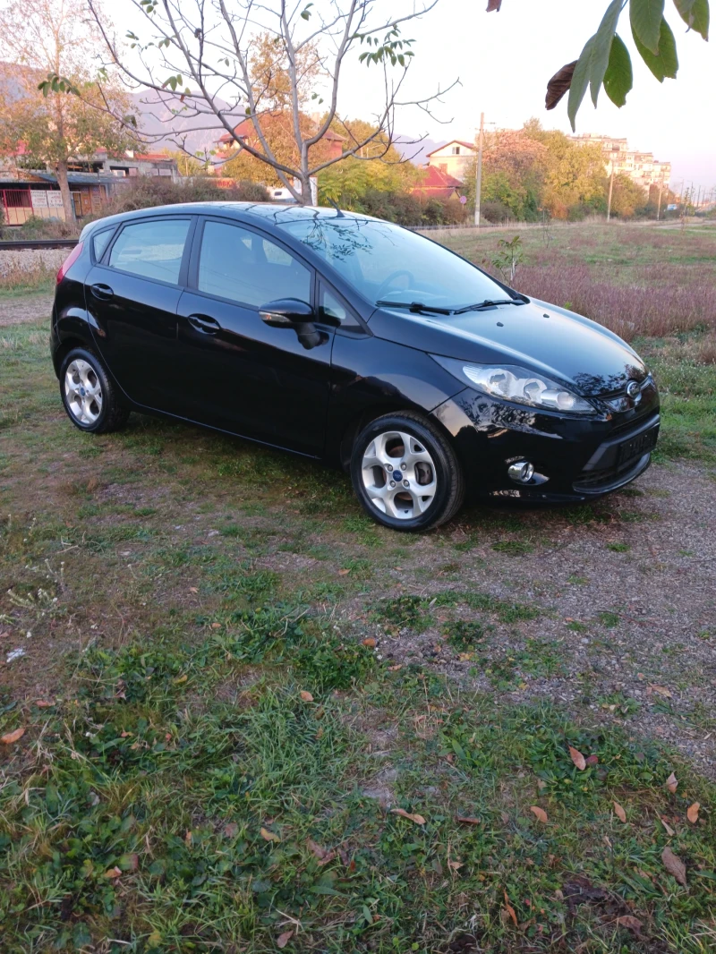 Ford Fiesta 1.4 бензин газ, снимка 3 - Автомобили и джипове - 48288977