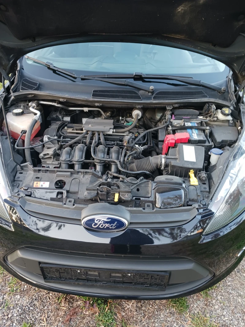 Ford Fiesta 1.4 бензин газ, снимка 11 - Автомобили и джипове - 48288977