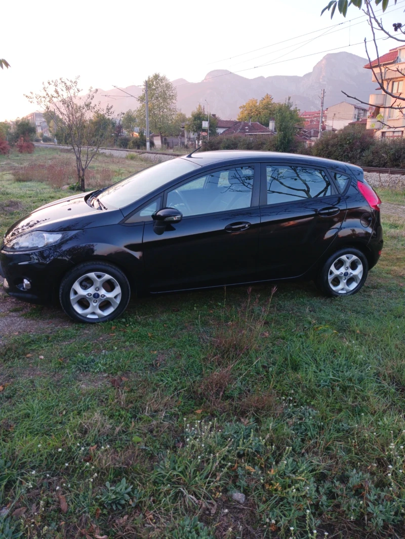 Ford Fiesta 1.4 бензин газ, снимка 7 - Автомобили и джипове - 48288977