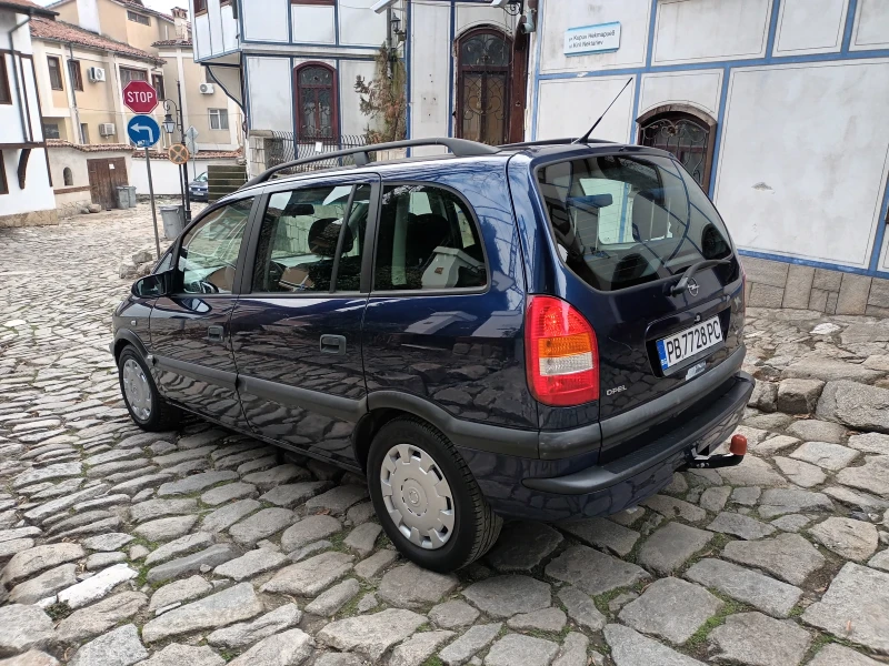 Opel Zafira 1.8 бензин 6+ 1, снимка 5 - Автомобили и джипове - 49237043