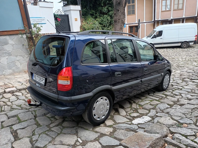 Opel Zafira 1.8 бензин 6+ 1, снимка 6 - Автомобили и джипове - 49237043