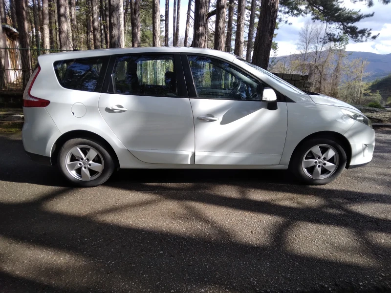 Renault Grand scenic 1.9 - 130к.с.dci, снимка 2 - Автомобили и джипове - 49774012