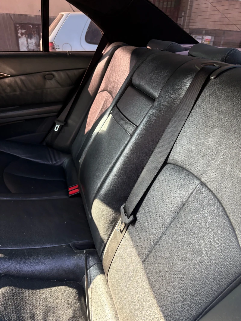 Mercedes-Benz E 270, снимка 8 - Автомобили и джипове - 52855982