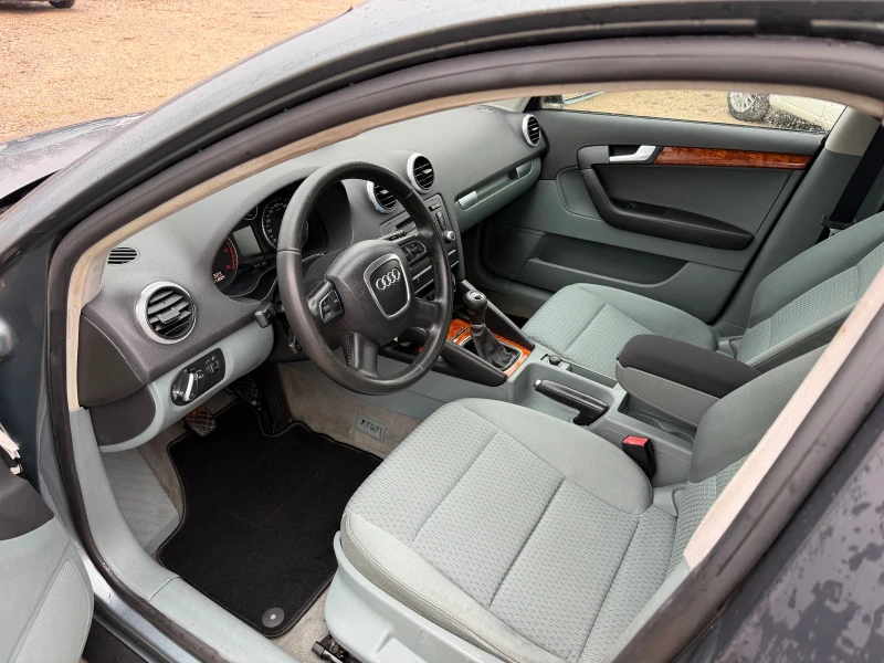Audi A3 1.6 TDI FACELIFT SPORTBACK, снимка 9 - Автомобили и джипове - 53391861