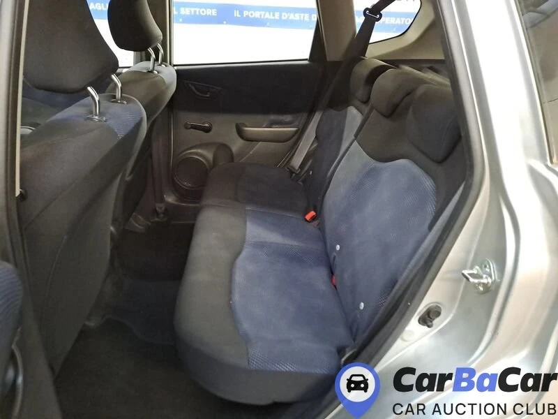 Honda Jazz Очакван внос!!! 1.2I, снимка 13 - Автомобили и джипове - 53235187