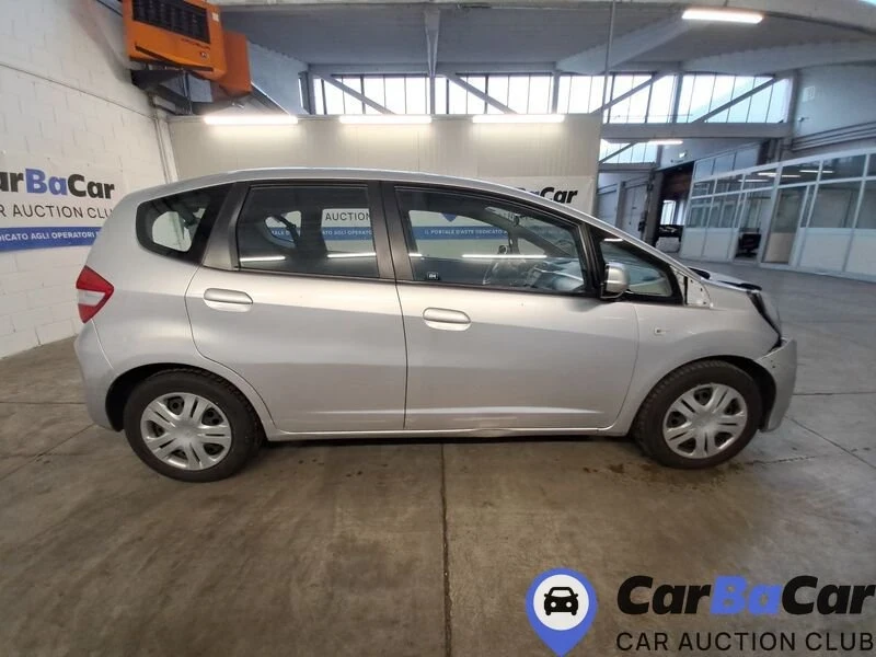 Honda Jazz Очакван внос!!! 1.2I, снимка 4 - Автомобили и джипове - 53235187