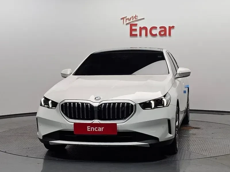 BMW i5 * Edrive 40* Harman Kardon | Mobile.bg � ����������� 2