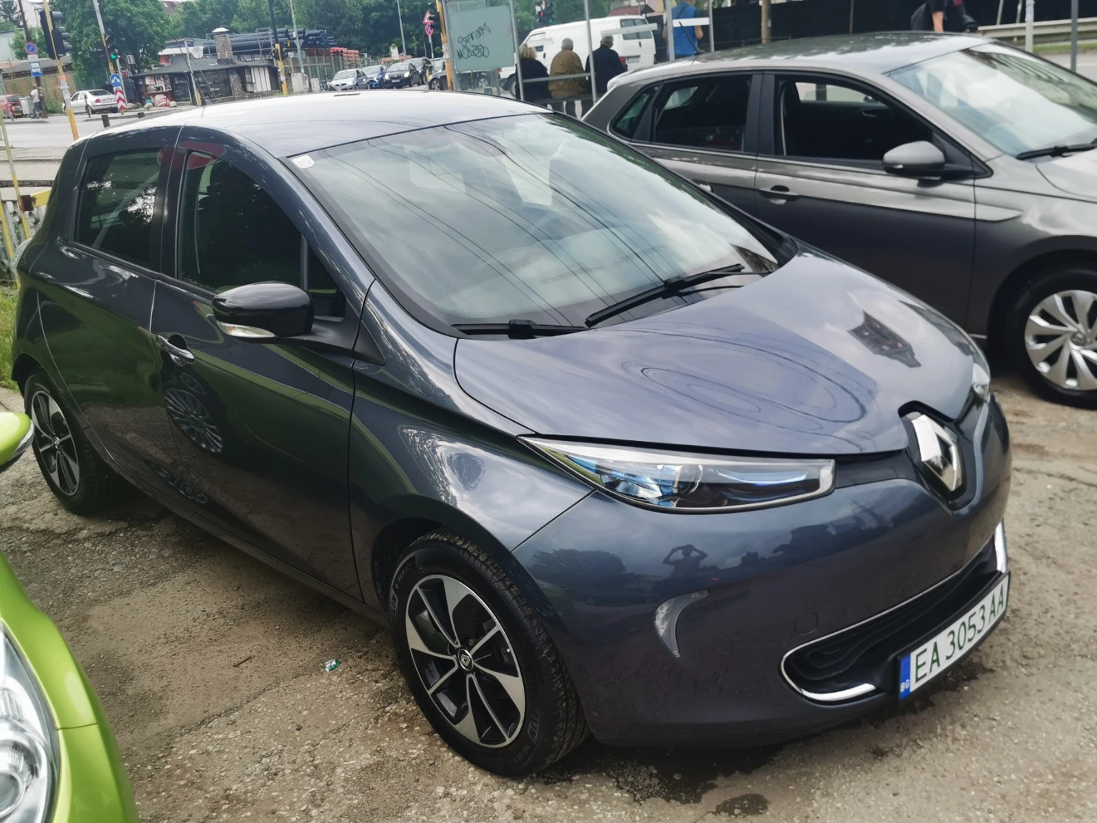 Renault Zoe 41kW/ГАРАНЦИЯ/ТЕРМОПОМПА /СЕРВ. ИСТОРИЯ  - изображение 2