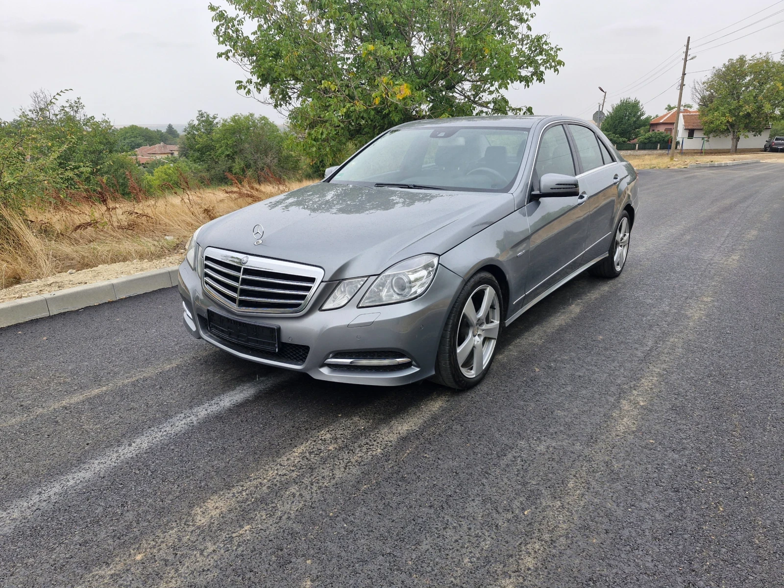 Mercedes-Benz E 350 Avantgarde - изображение 3