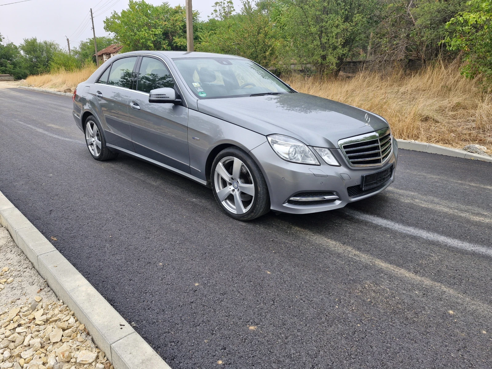 Mercedes-Benz E 350 Avantgarde - изображение 10