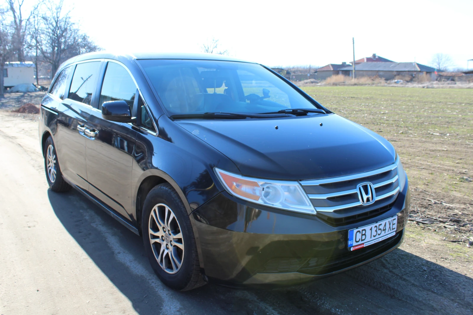 Honda Odyssey Touring - изображение 3