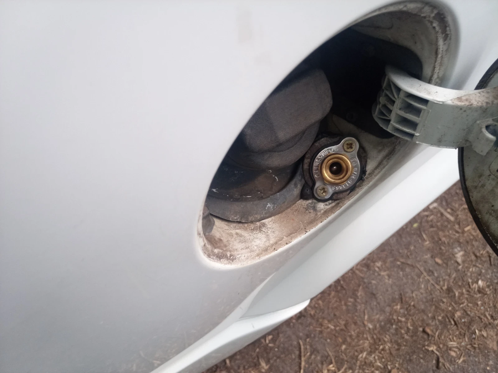 Opel Astra 1, 6 моно - изображение 6