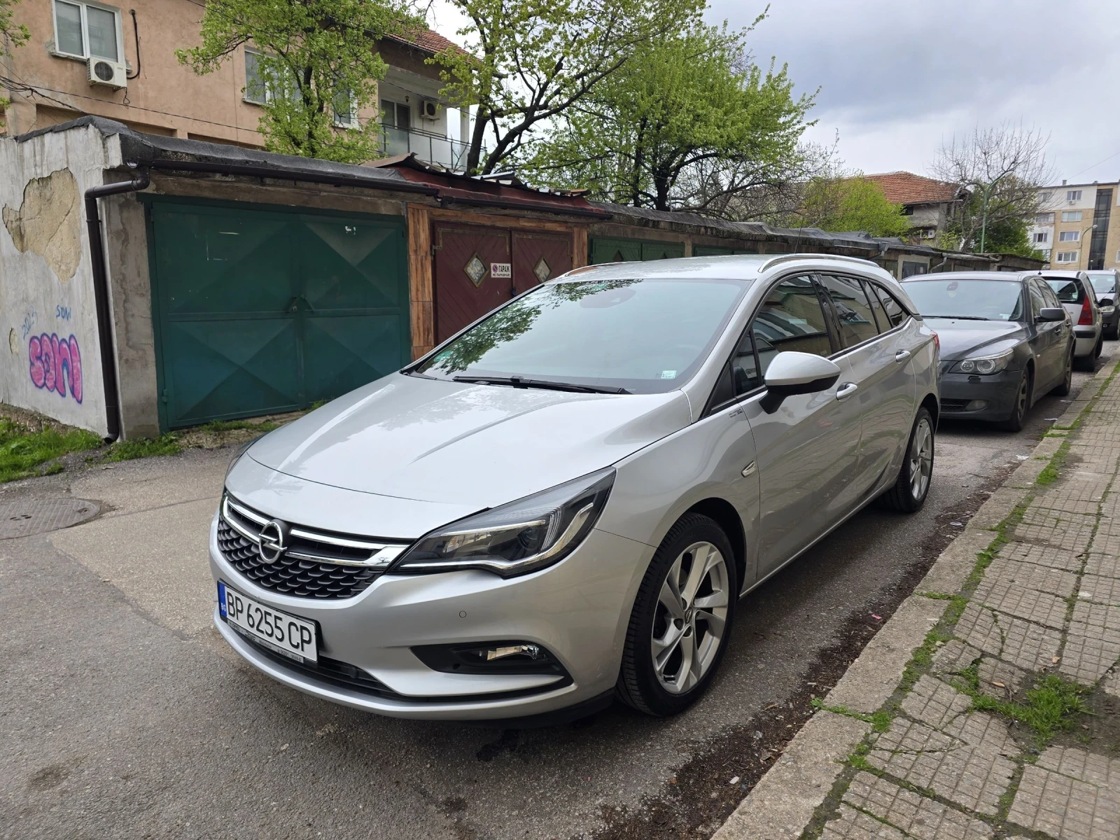 Opel Astra K 1.4 125 к.с - изображение 2