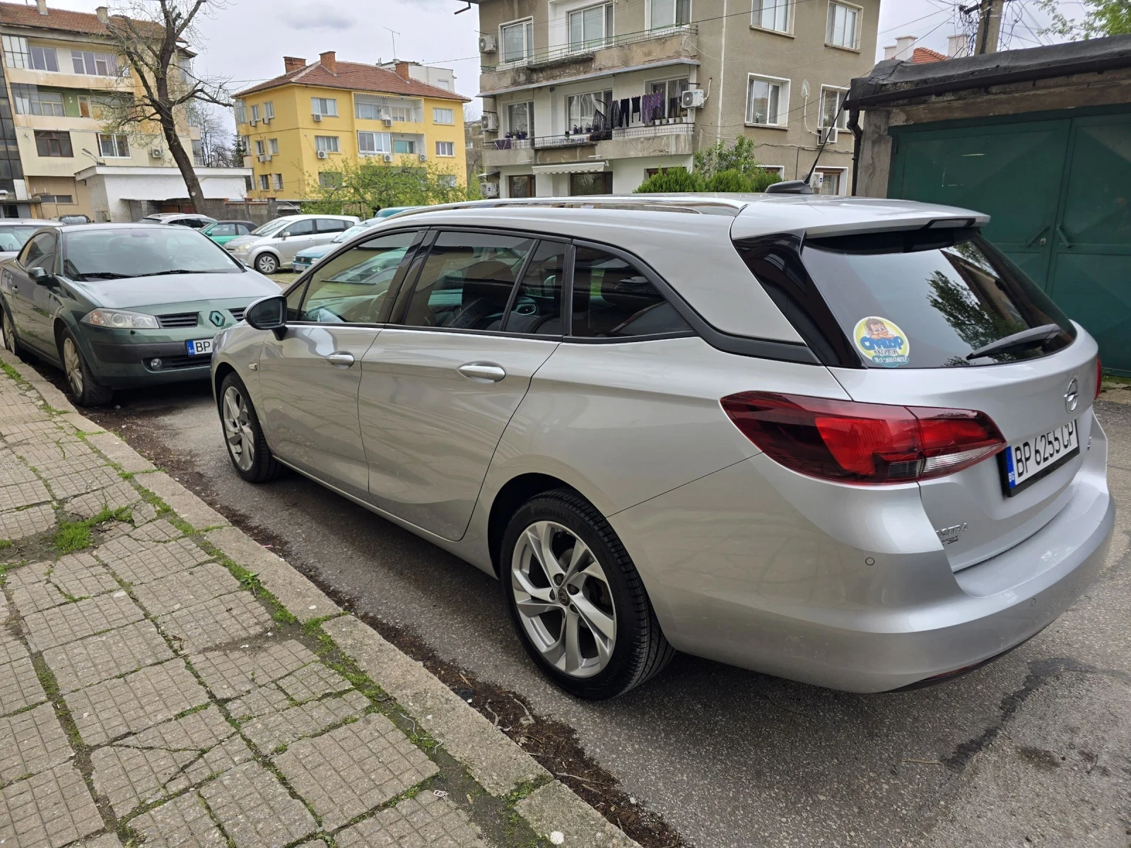 Opel Astra K 1.4 125 к.с - изображение 3