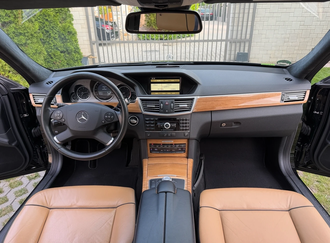Mercedes-Benz E 350 cdi* DESIGNO* PANORAMA* ЛИЗИНГ - изображение 8