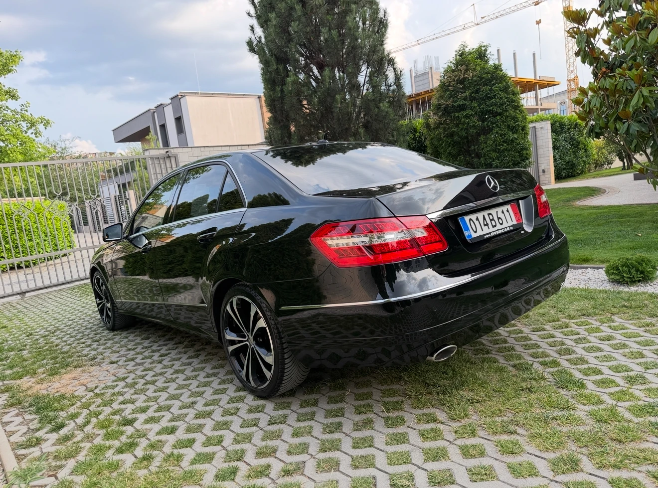 Mercedes-Benz E 350 cdi* DESIGNO* PANORAMA* ЛИЗИНГ - изображение 3