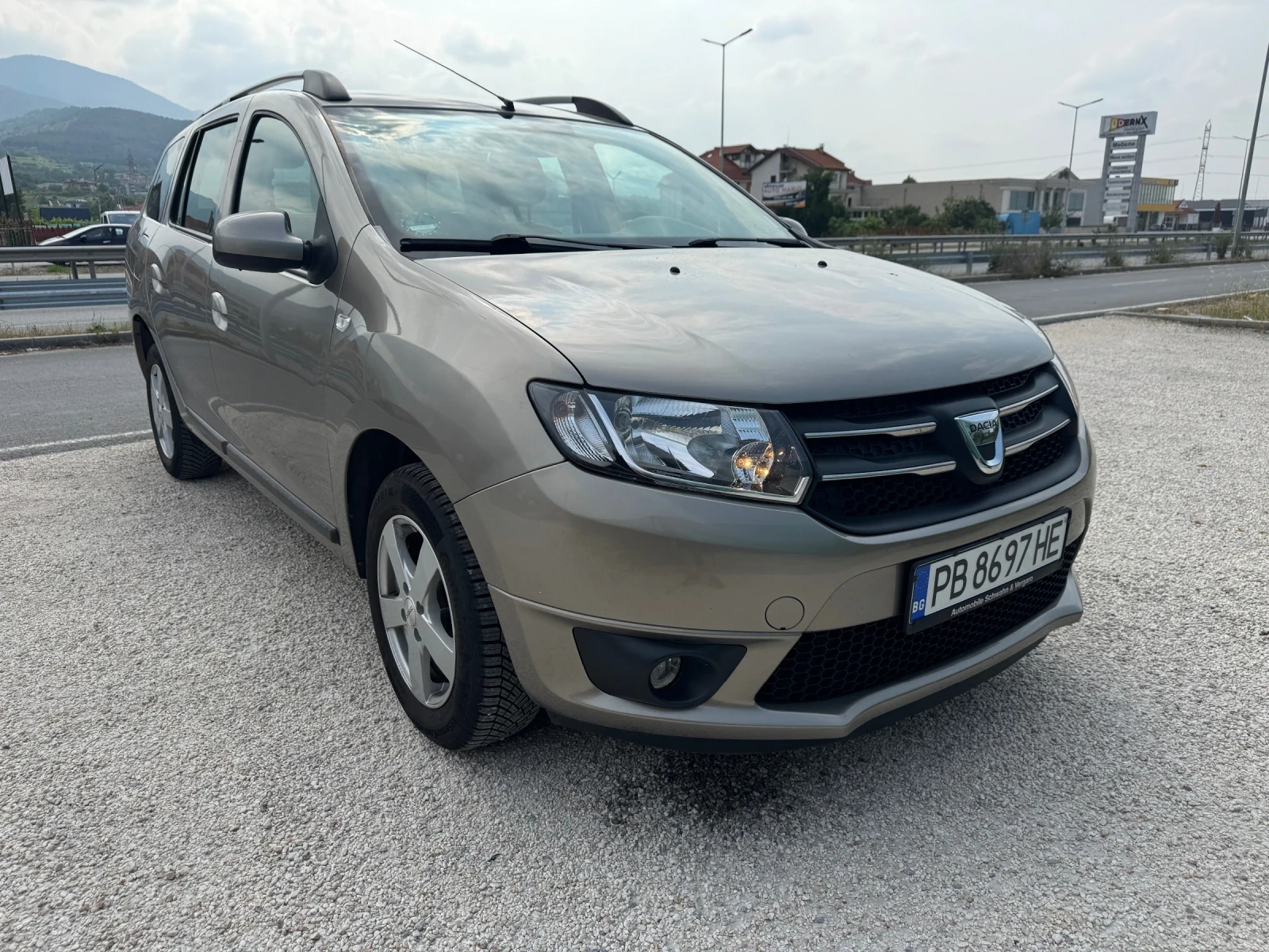 Dacia Logan 1.2i LPG  - изображение 3
