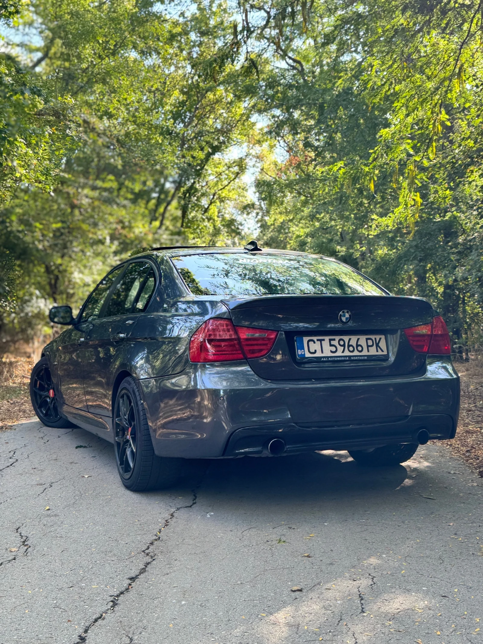 BMW 335  - изображение 4