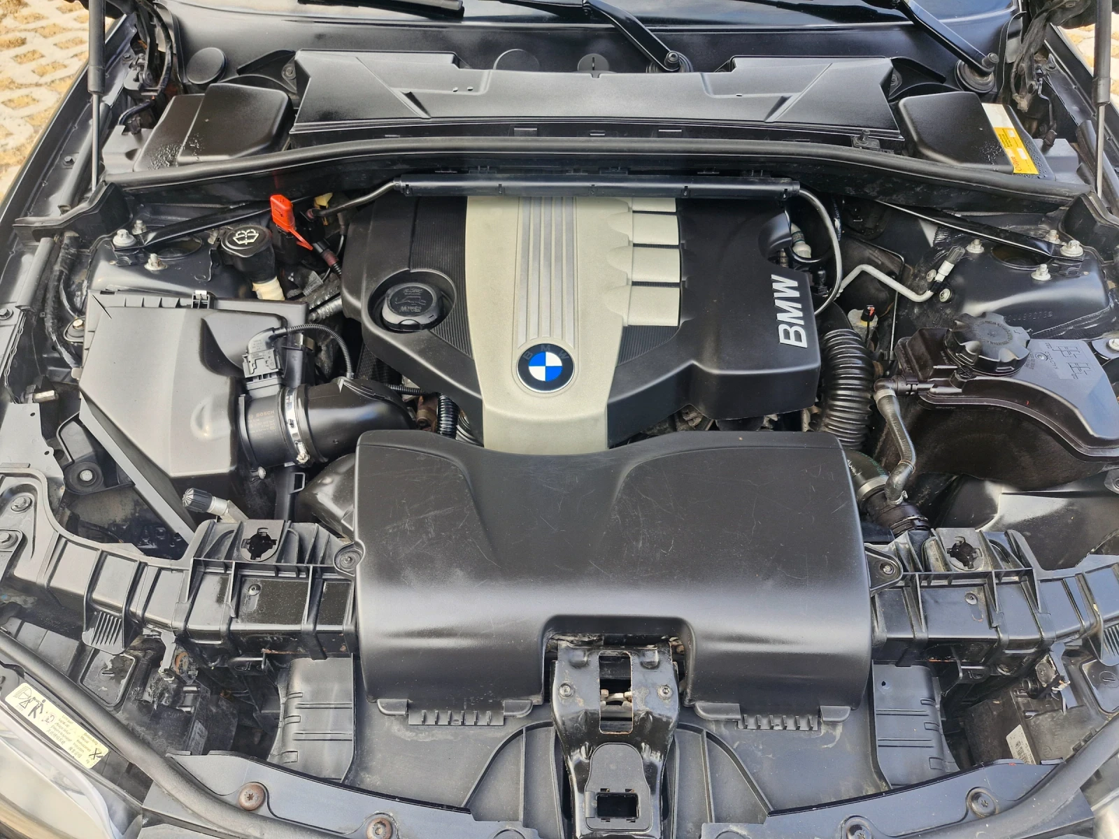 BMW 118  - изображение 8