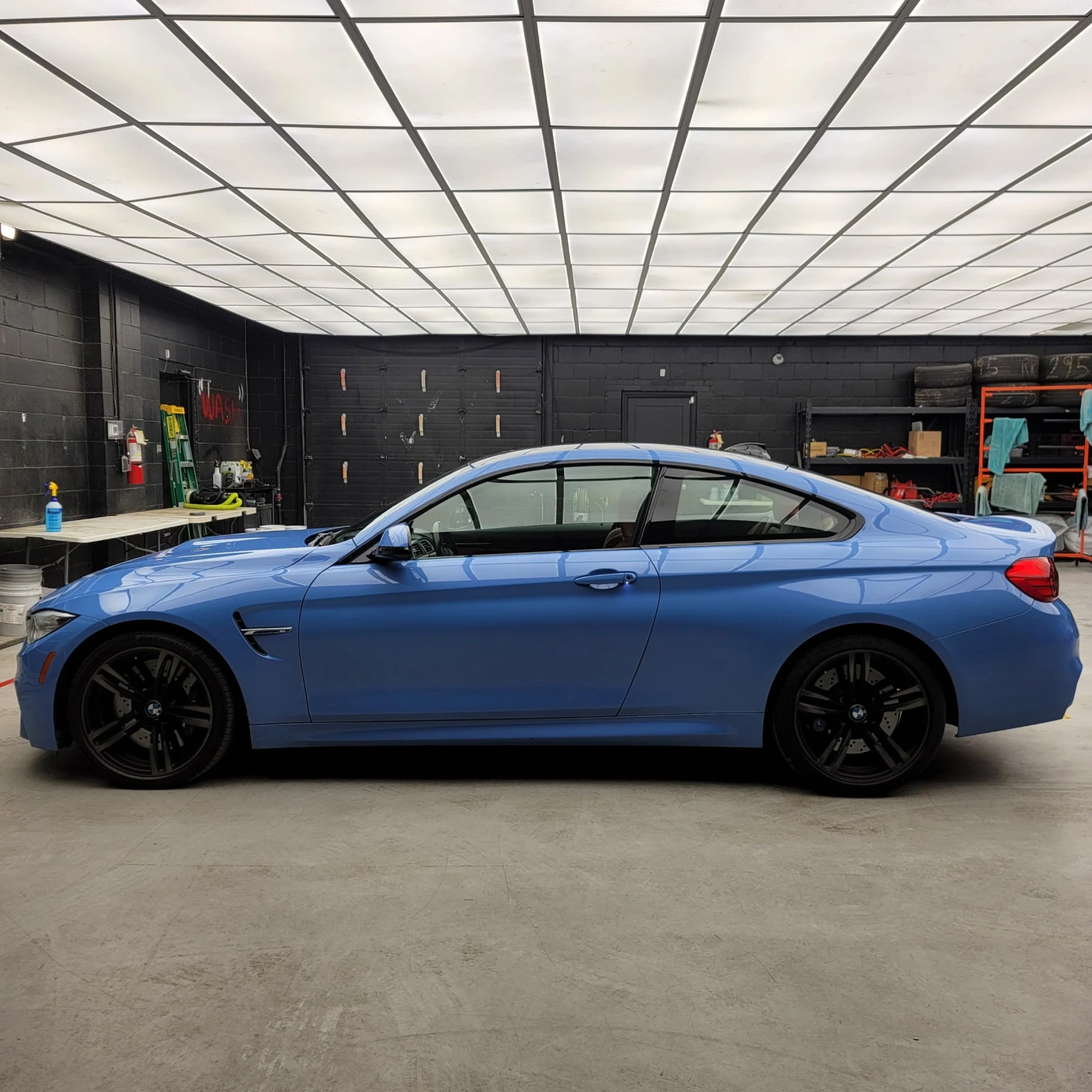 BMW M4 CARFAX * * АВТО КРЕДИТ * *  - изображение 4