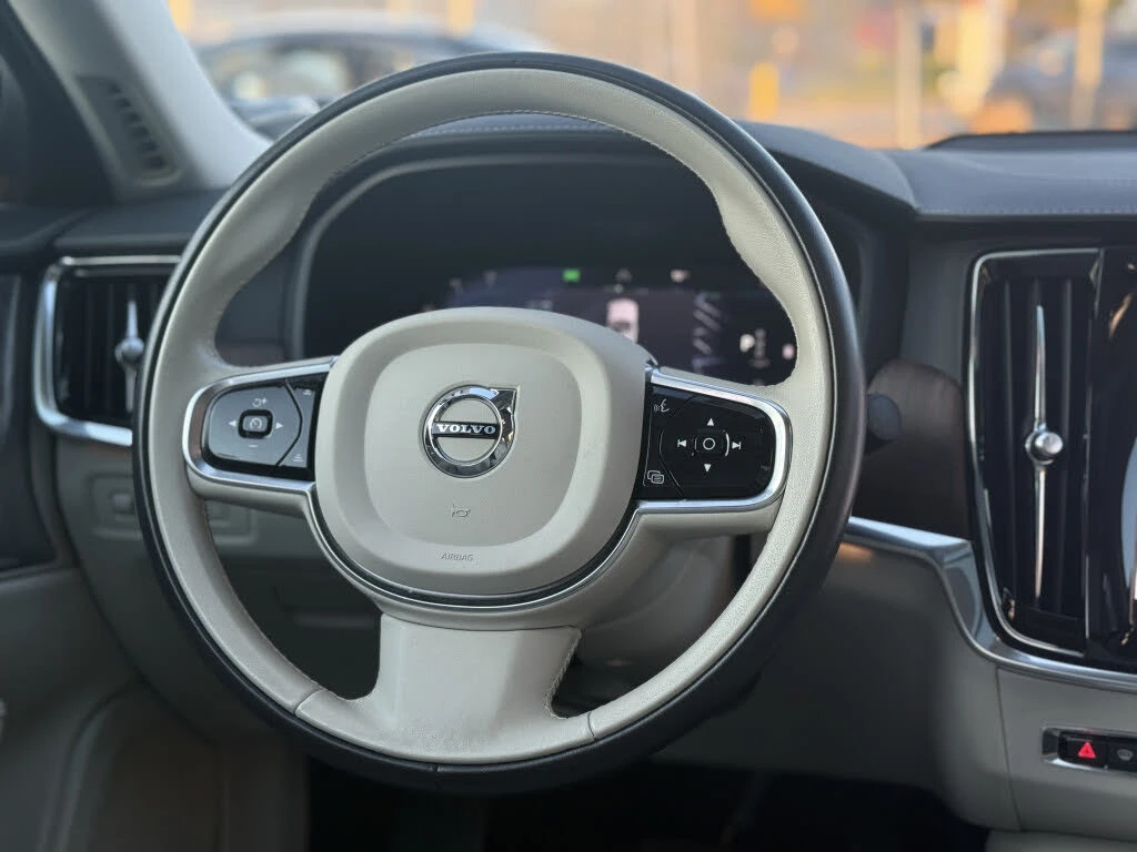 Volvo S90 * Inscription* AWD* АвтоКредит (ЦЕНА ДО БГ) - изображение 8