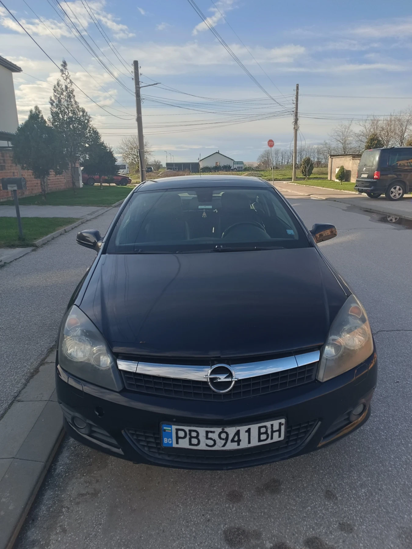 Opel Astra 1.9 GTC - изображение 5