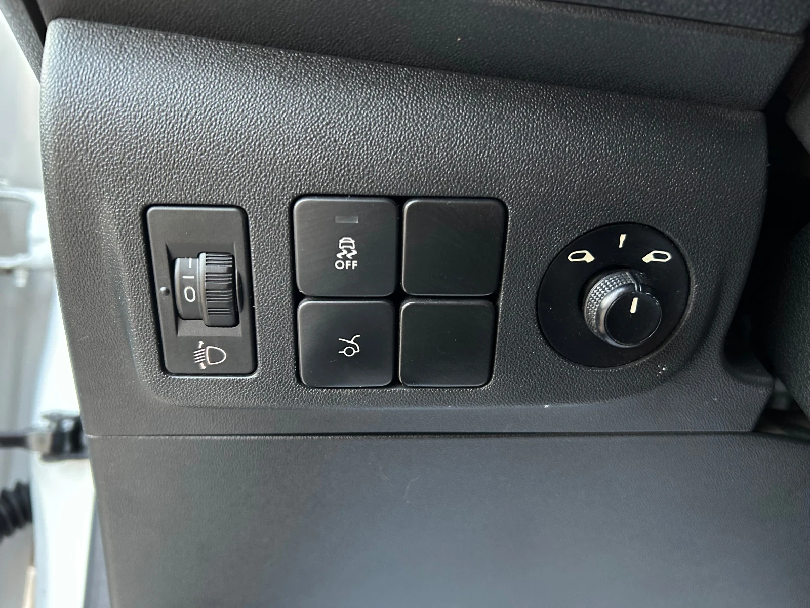 Citroen C-Elysee 1.6HDI   5 | Mobile.bg   11