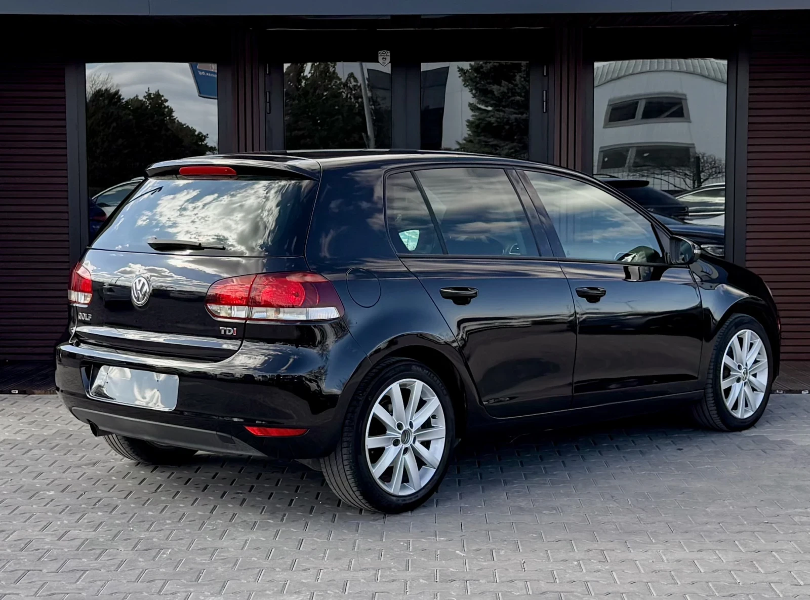 VW Golf 1.6 TDI - изображение 4
