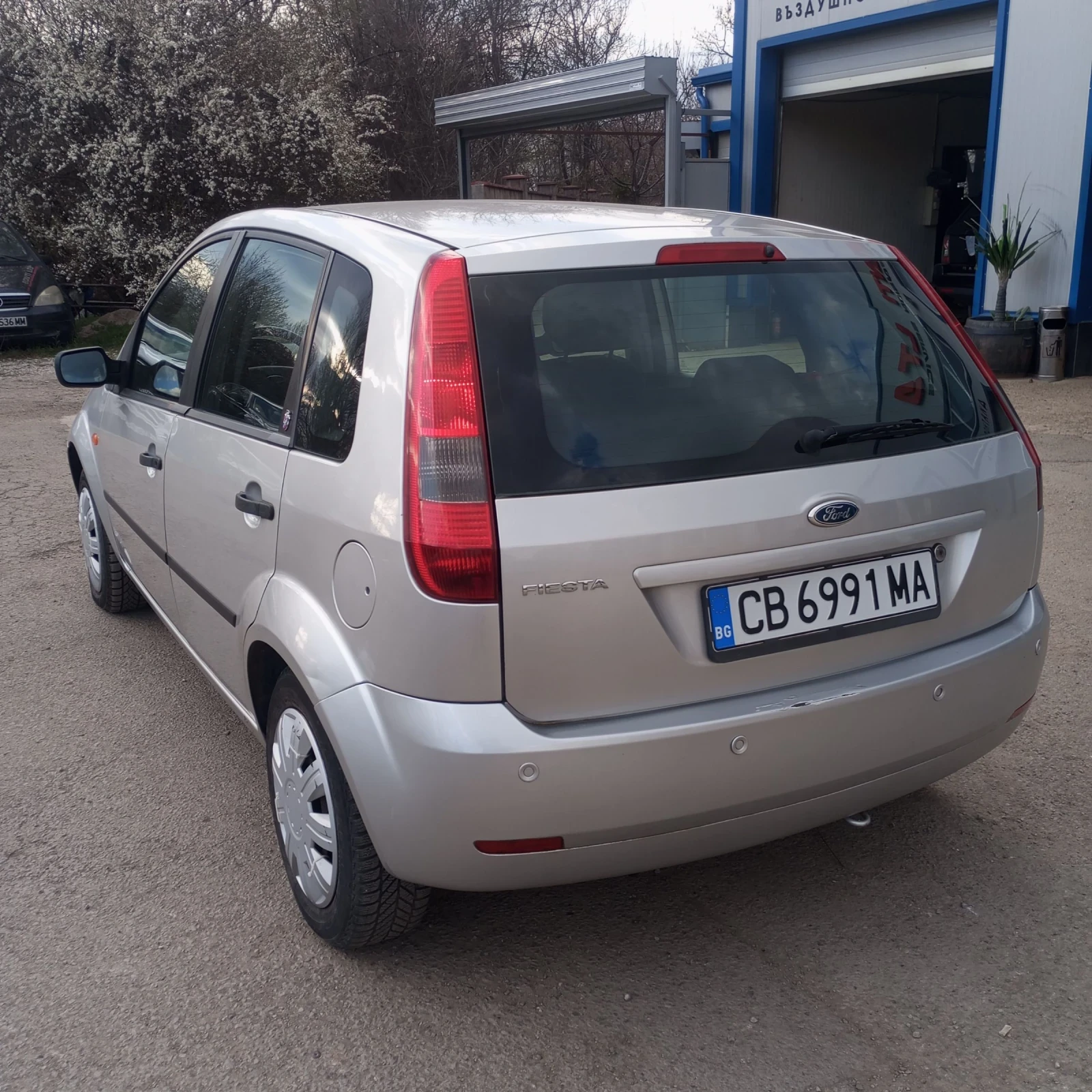 Ford Fiesta Giia, снимка 8 - Автомобили и джипове - 54435860