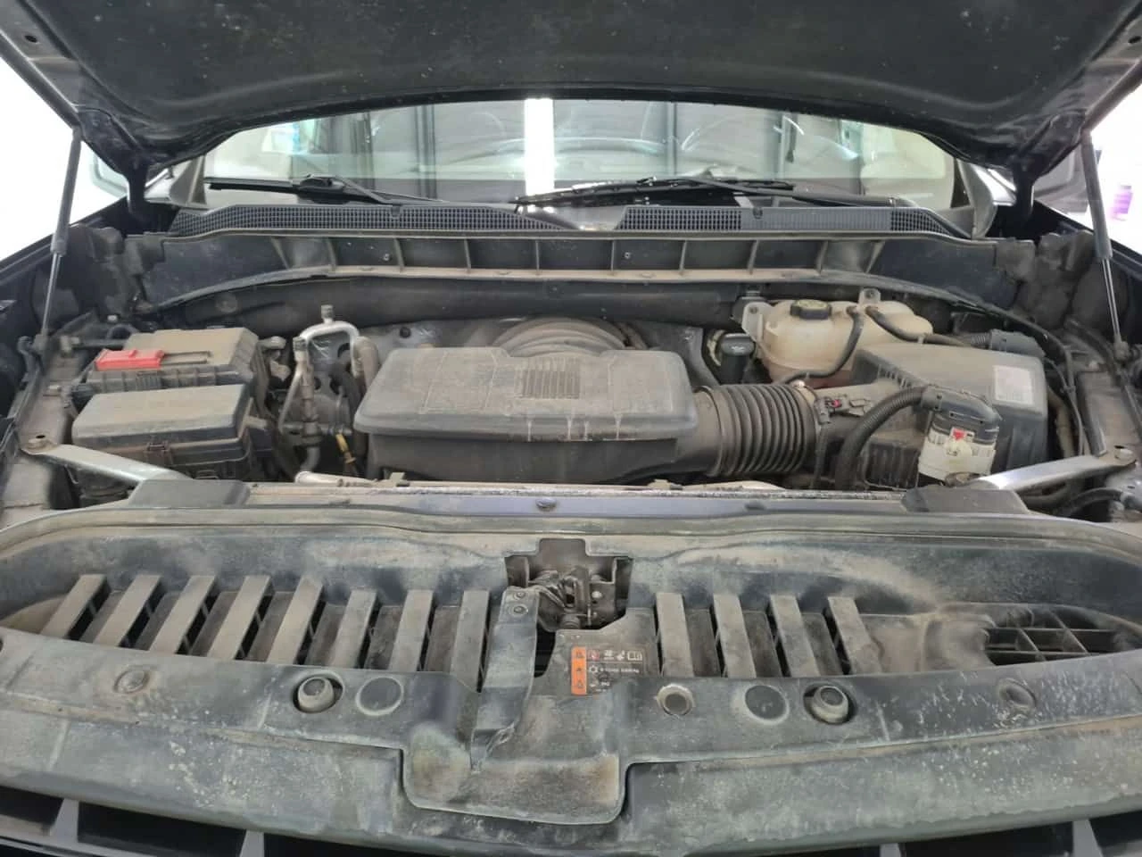 Chevrolet Silverado * RST CREW CAB SHORT BED * CARFAX * БЕЗ ПЪРВОНАЧАЛ, снимка 15 - Автомобили и джипове - 54189938